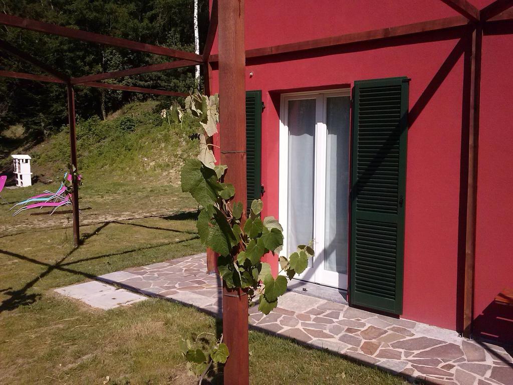 Ostello Casa Rossa Laveno-Mombello Ruang foto